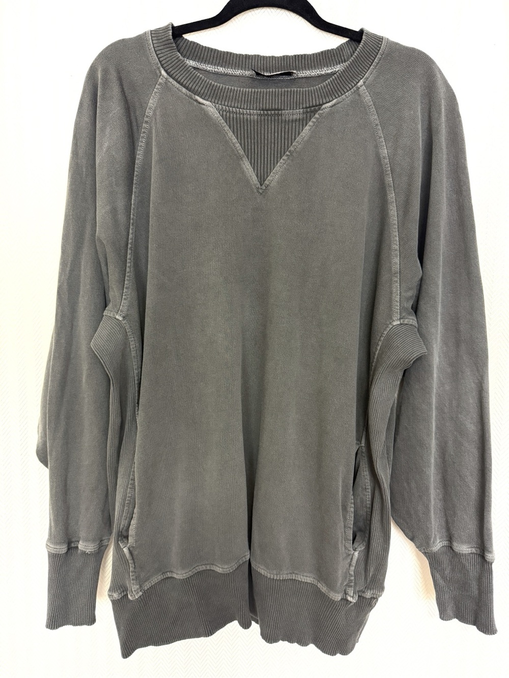 Zenana Pocketed Grey Crewneck Sweatshirt Size 1X